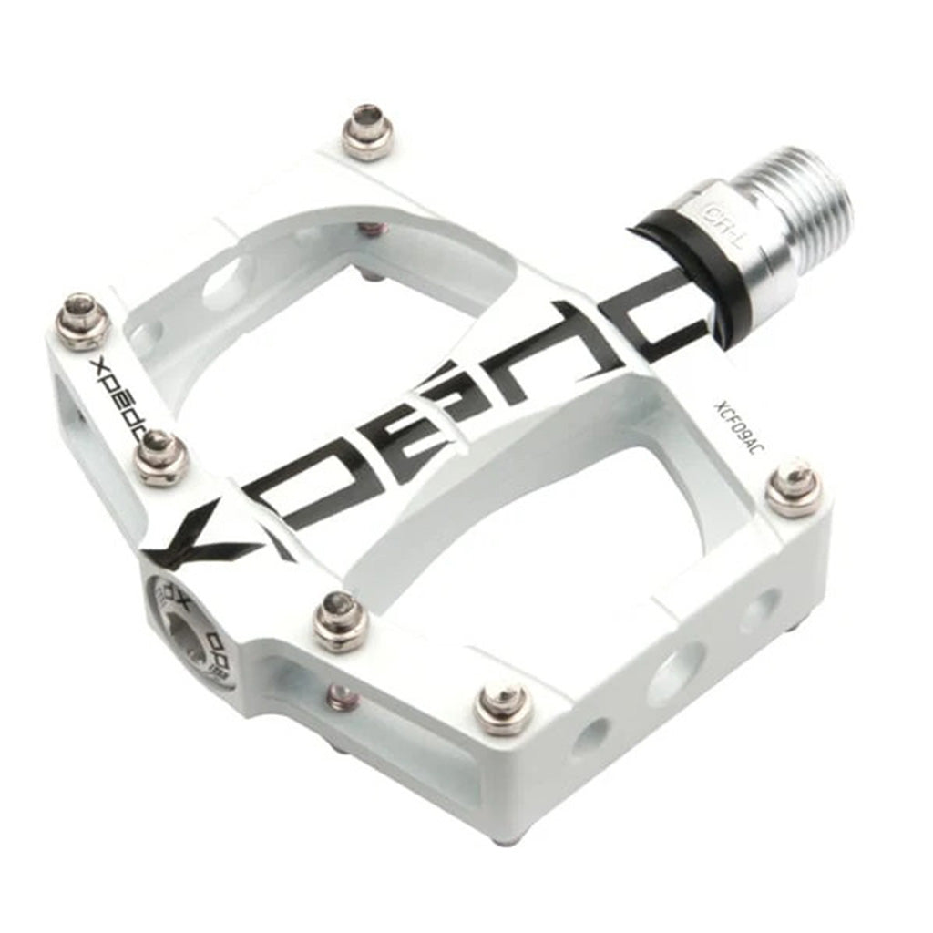 Xpedo TRVS 9 Flat Pedal (White)