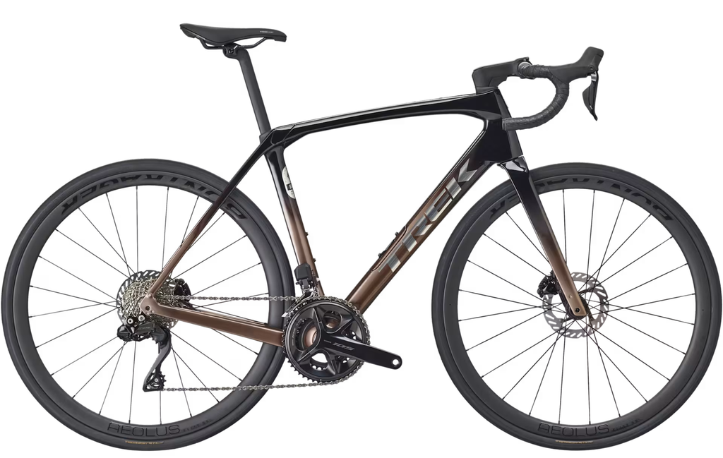 Trek Domane SL 6 Gen 4 (Dark Star to Bronze Age Fade)