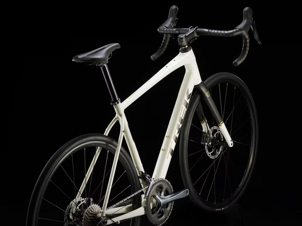 Trek Domane AL 4 Gen 4 (Era White)
