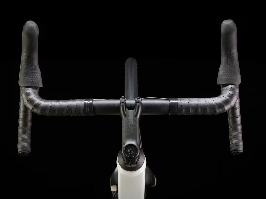 Trek Domane AL 4 Gen 4 (Era White)